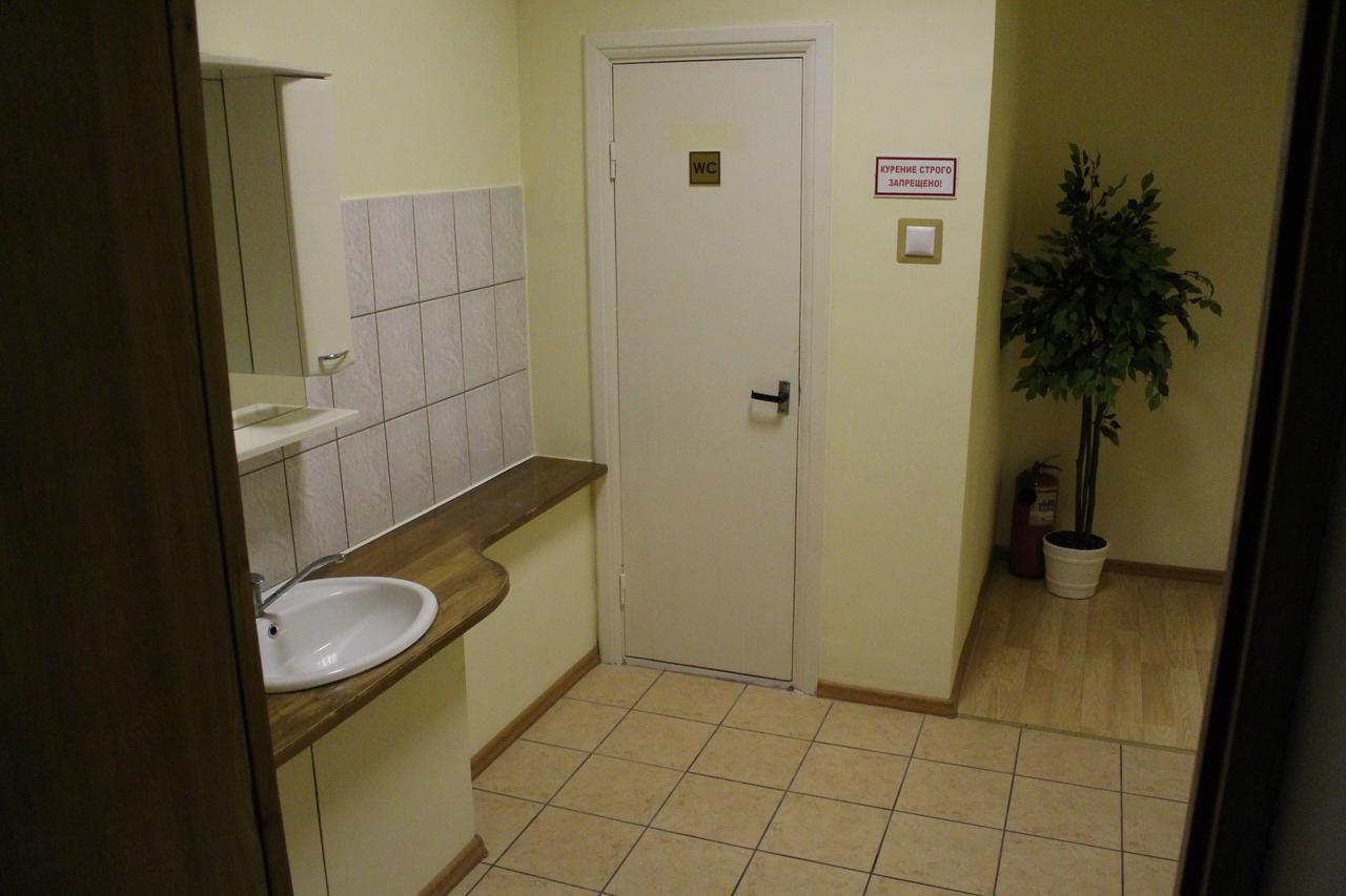 Rooms For Rent On Vokzal Брест Екстер'єр фото