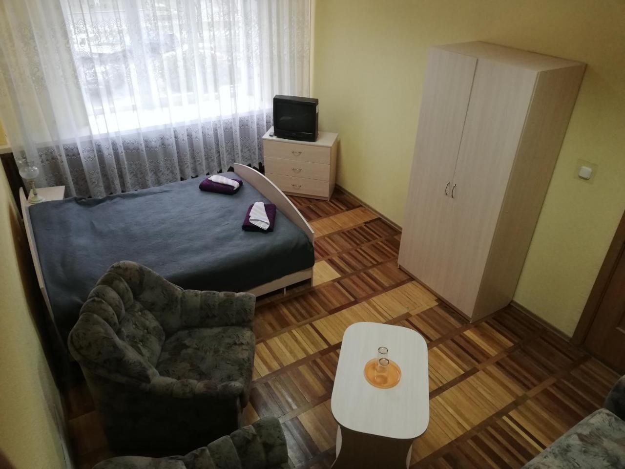 Rooms For Rent On Vokzal Брест Екстер'єр фото